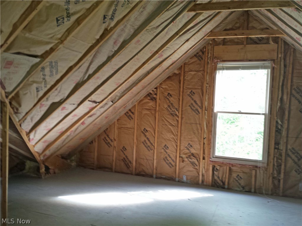 39650 Aurora Road Solon, OH 44139 - Photo 23 of 27 Storage / expansion area off loft