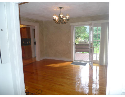 53 Rockland Street Springfield, MA 01118 - Photo 5 of 17 a view of empty room with window