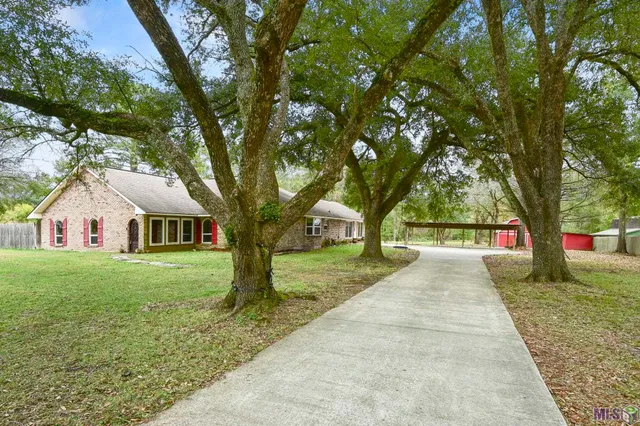 $390,000 | 9310 Shady Bluff Drive, Central, LA 70818