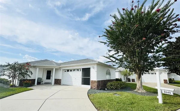 $229,000 | 8649 Southeast 141st Place, Summerfield, FL 34491