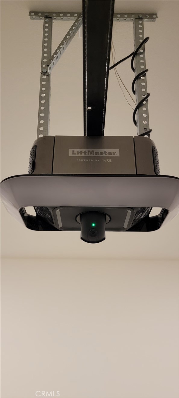 32916 Earlsburn Circle Menifee, CA 92584 - Photo 27 of 34 a close view of kitchen appliances