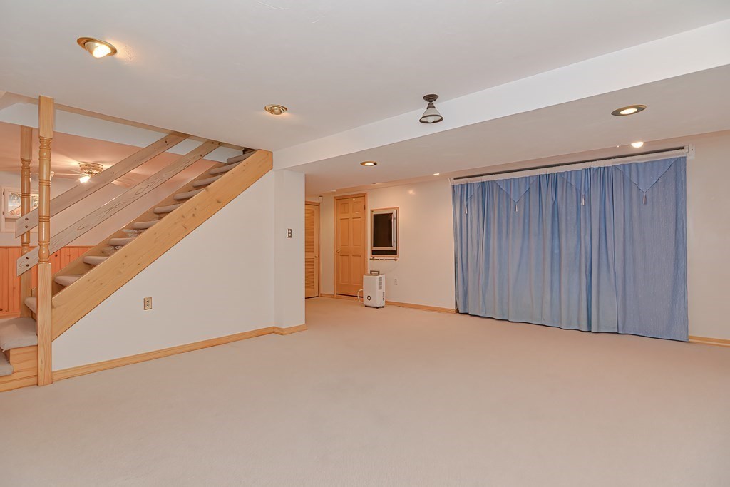 7 Cavan Crossing Mansfield, MA 02048 - Photo 31 of 41