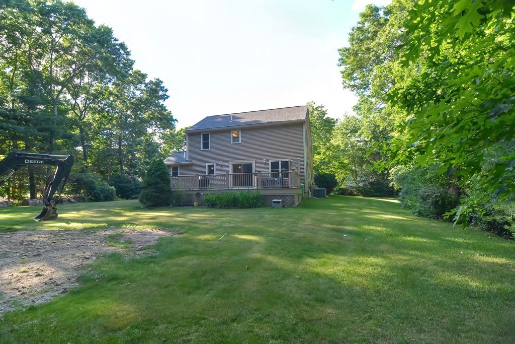7 Cavan Crossing Mansfield, MA 02048 - Photo 33 of 41