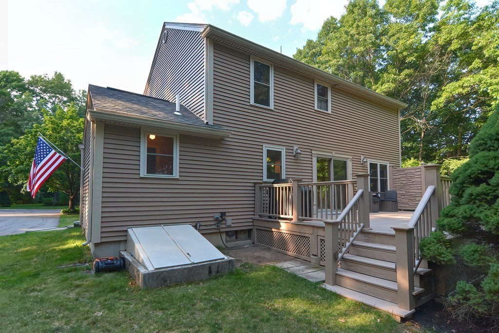 7 Cavan Crossing Mansfield, MA 02048 - Photo 34 of 41