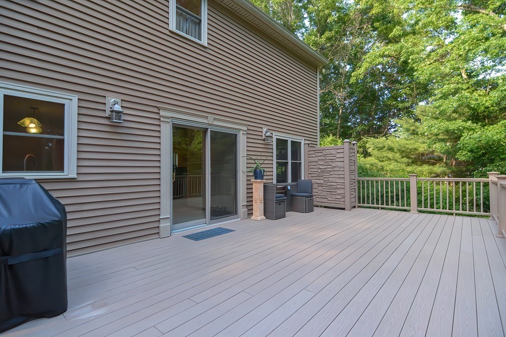 7 Cavan Crossing Mansfield, MA 02048 - Photo 35 of 41