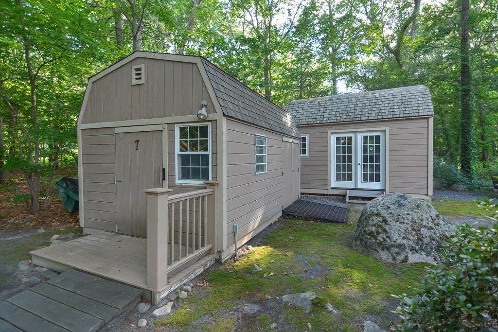 7 Cavan Crossing Mansfield, MA 02048 - Photo 37 of 41