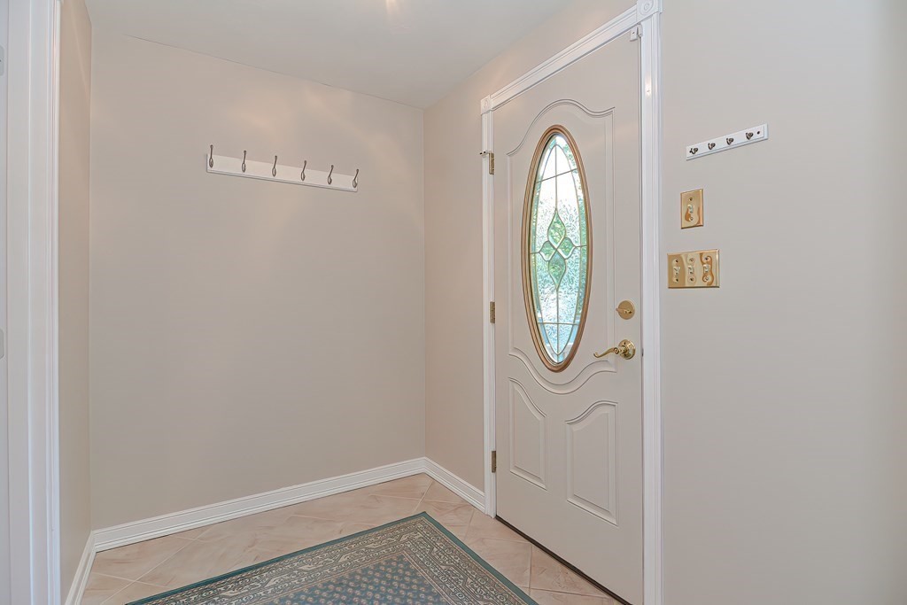 7 Cavan Crossing Mansfield, MA 02048 - Photo 10 of 41