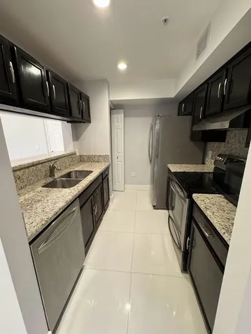 $2,100 | 4852 Highway 7, Unit 3304, Coconut Creek, FL 33073