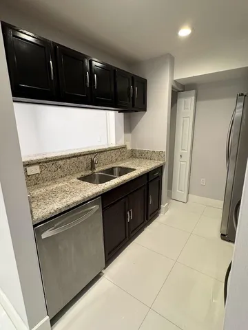 $2,100 | 4852 Highway 7, Unit 3304, Coconut Creek, FL 33073