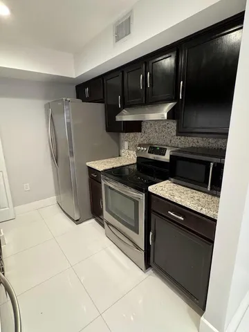 $2,100 | 4852 Highway 7, Unit 3304, Coconut Creek, FL 33073