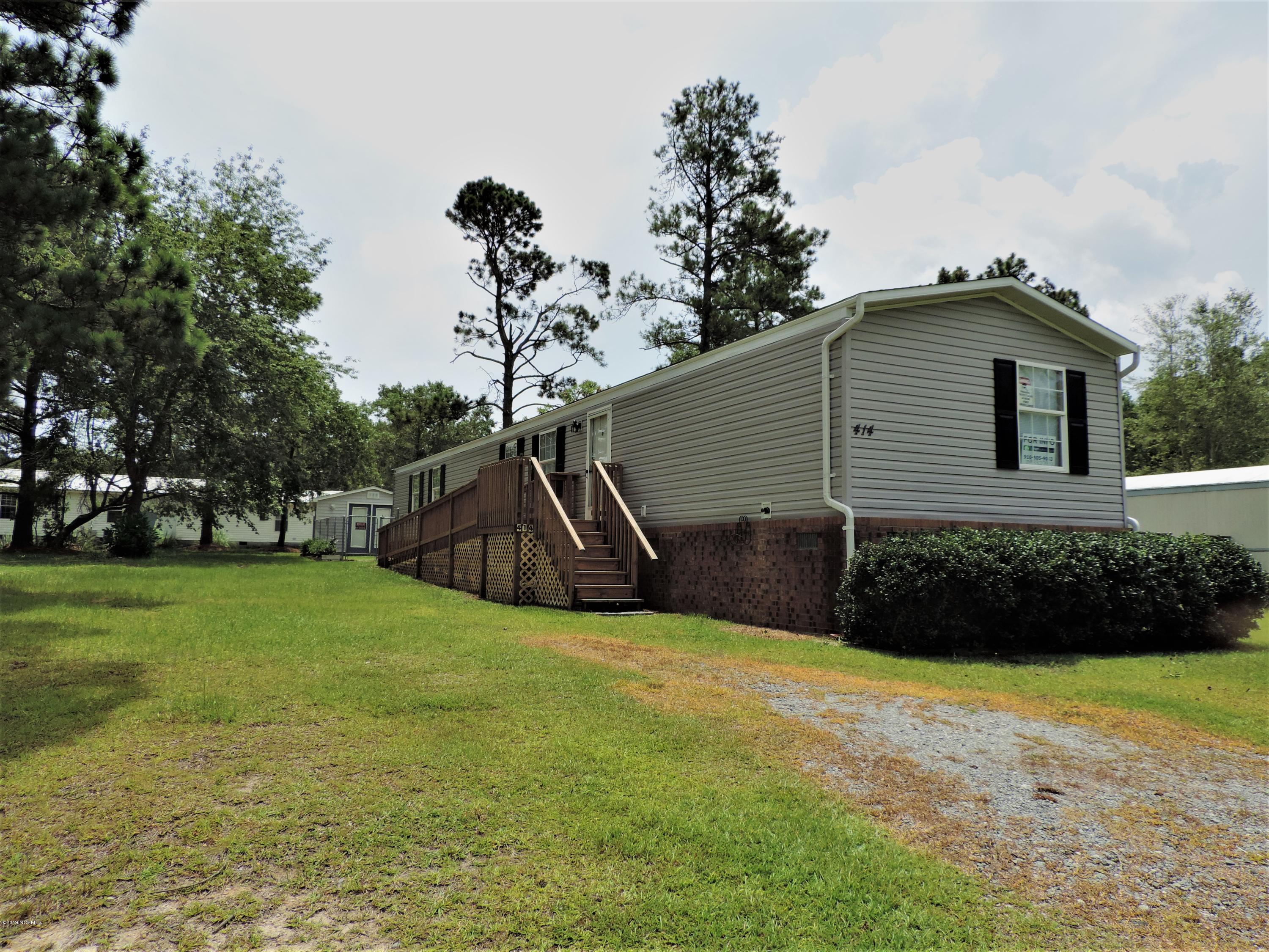 414 South Jenkins Street Holly Ridge, NC 28445 - Photo 1 of 32 DSCN1903