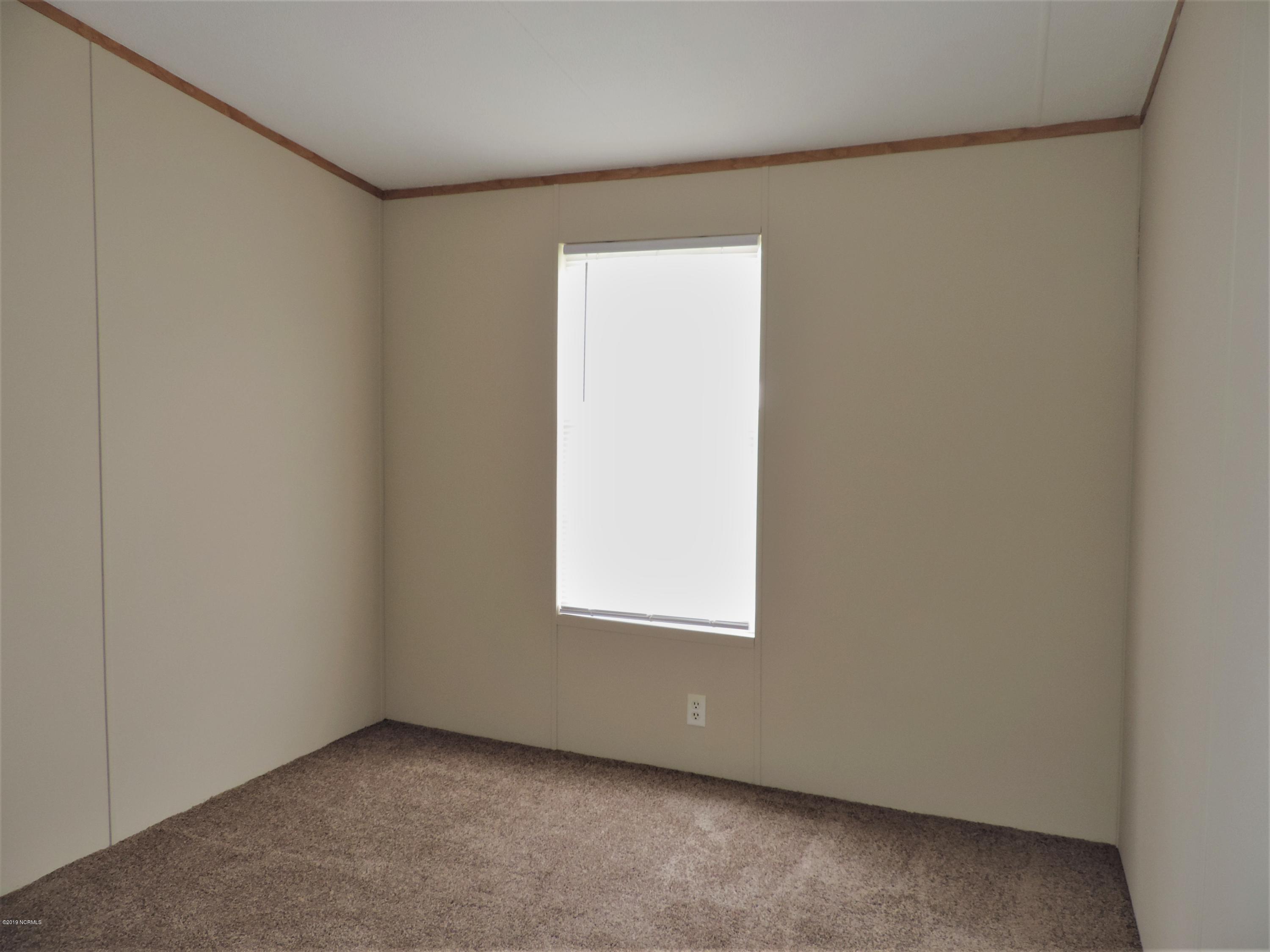 414 South Jenkins Street Holly Ridge, NC 28445 - Photo 25 of 32 DSCN1741