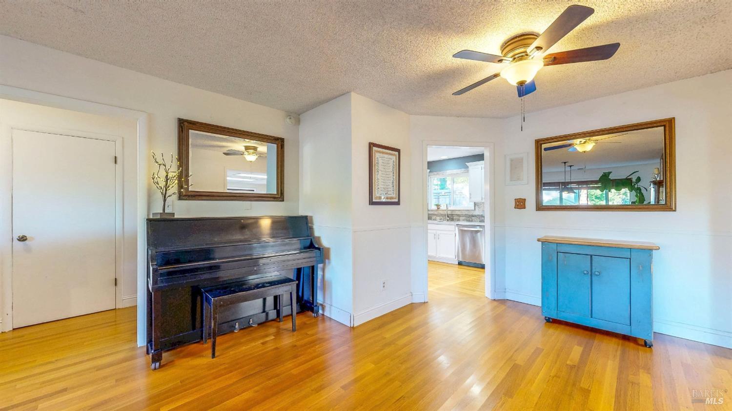 2142 Laguna Road Santa Rosa, CA 95401 - Photo 24 of 91 Gallery Image 24