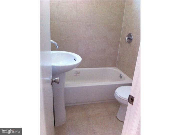 2059 Tasker Street Philadelphia, PA 19145 - Photo 3 of 12