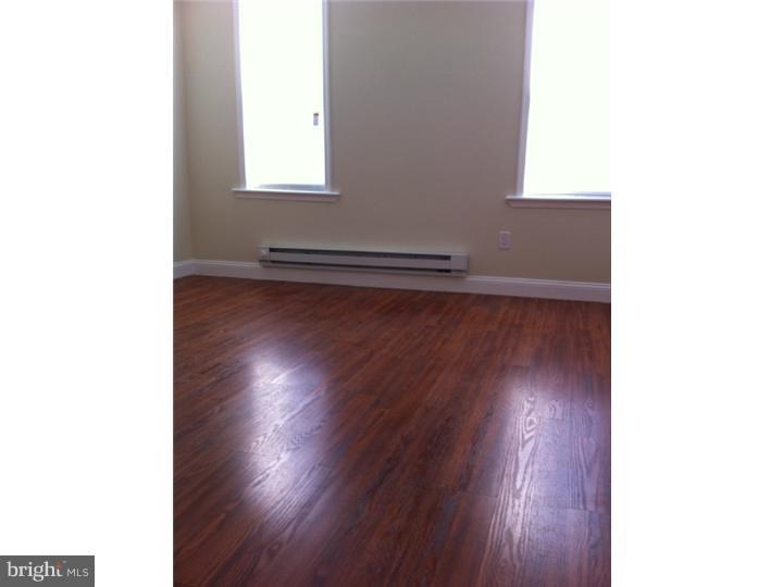 2059 Tasker Street Philadelphia, PA 19145 - Photo 6 of 12