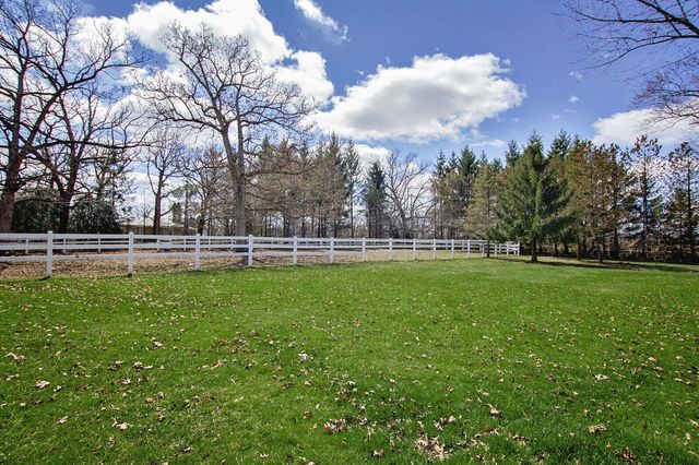 4704 Lindwall Road Harvard, IL 60033 - Photo 3 of 23