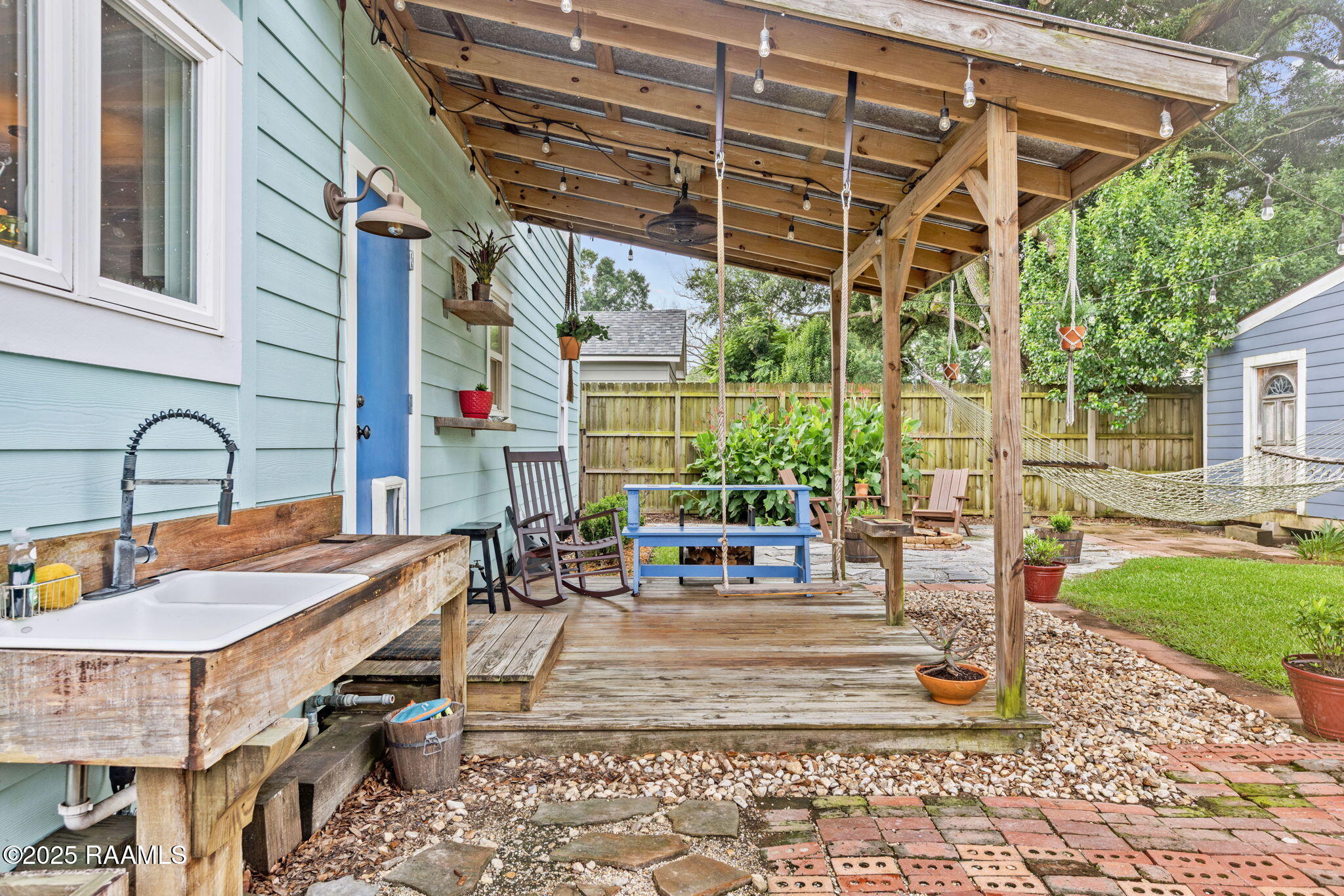 234 Ridgewood Street Lafayette, LA 70506 - Photo 23 of 24 22-web-or-mls-234 Ridgewood St-22