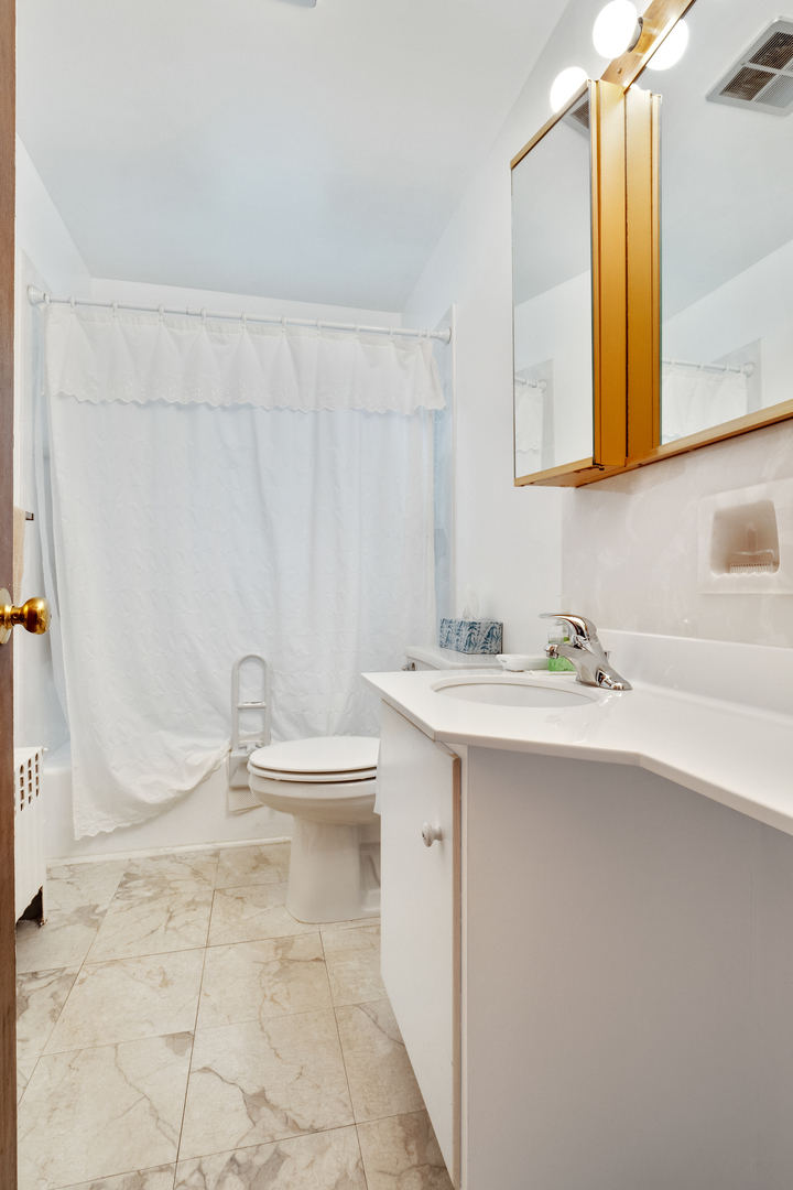 15N803 Old Sutton Road Barrington, IL 60010 - Photo 12 of 13