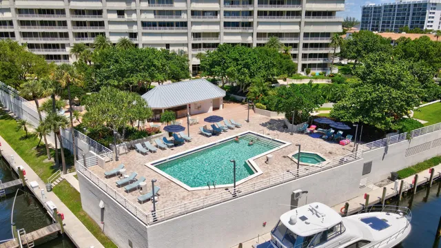 a view of yard with outdoor seating