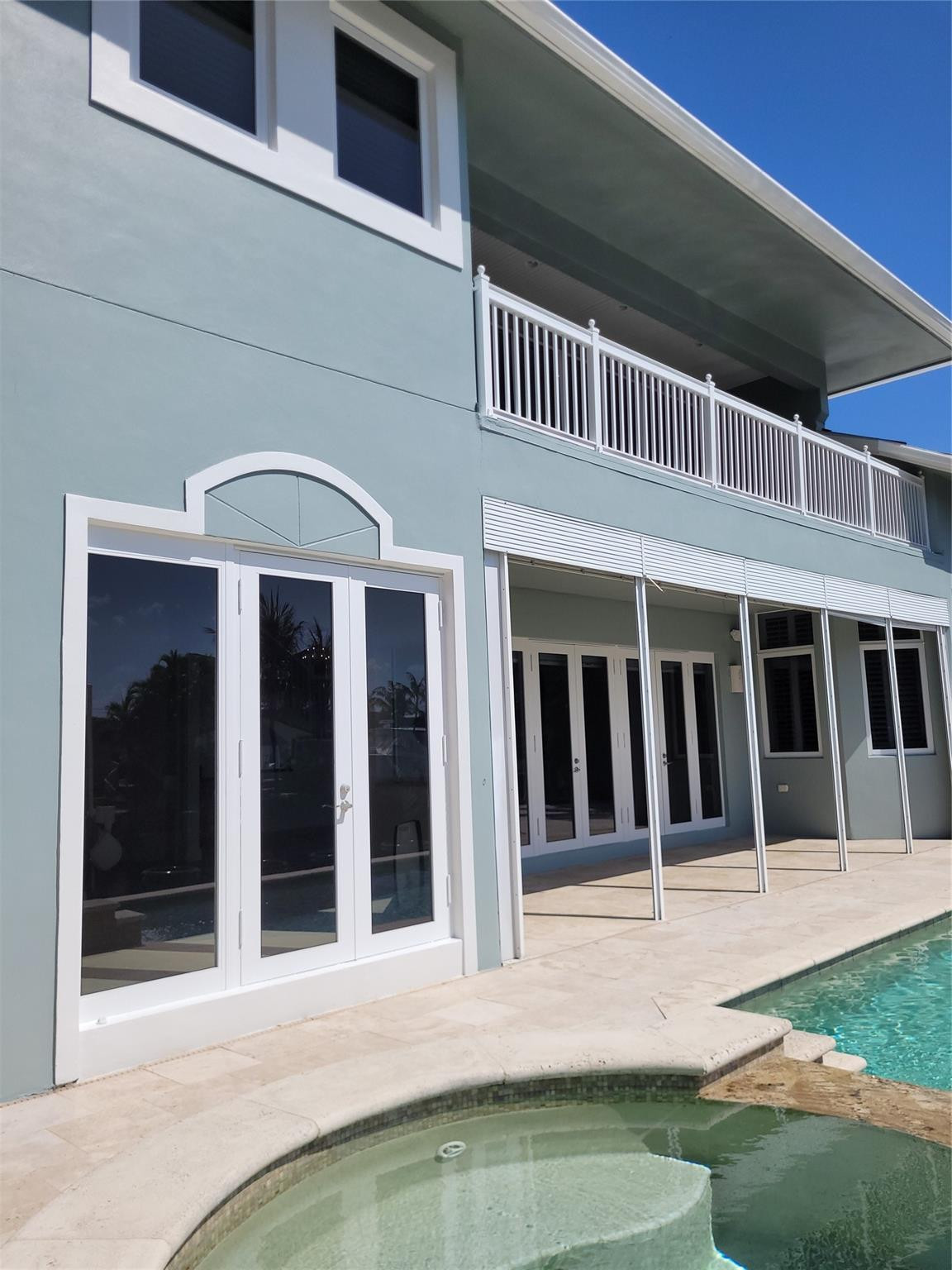 3731 Northeast 25th Avenue Lighthouse Point, FL 33064 - Photo 11 of 53 POOL/SPA PATIO/BALCONY AREAS