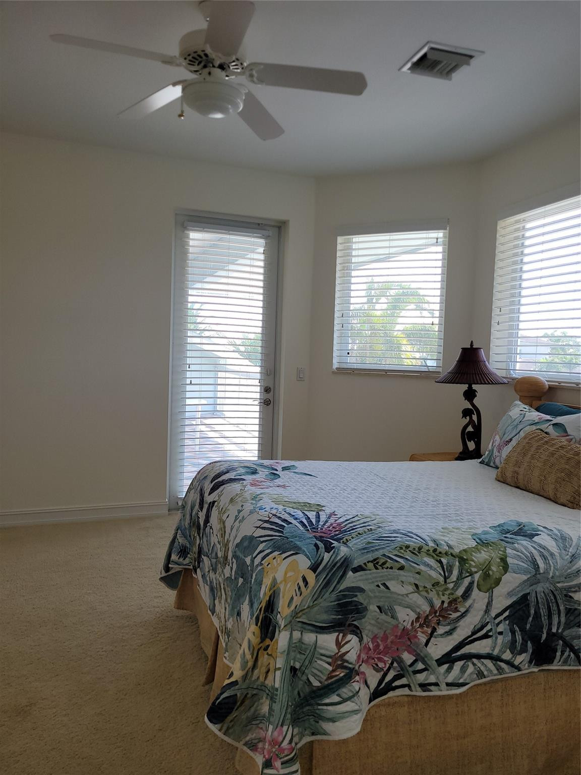 3731 Northeast 25th Avenue Lighthouse Point, FL 33064 - Photo 38 of 53 Photo 38