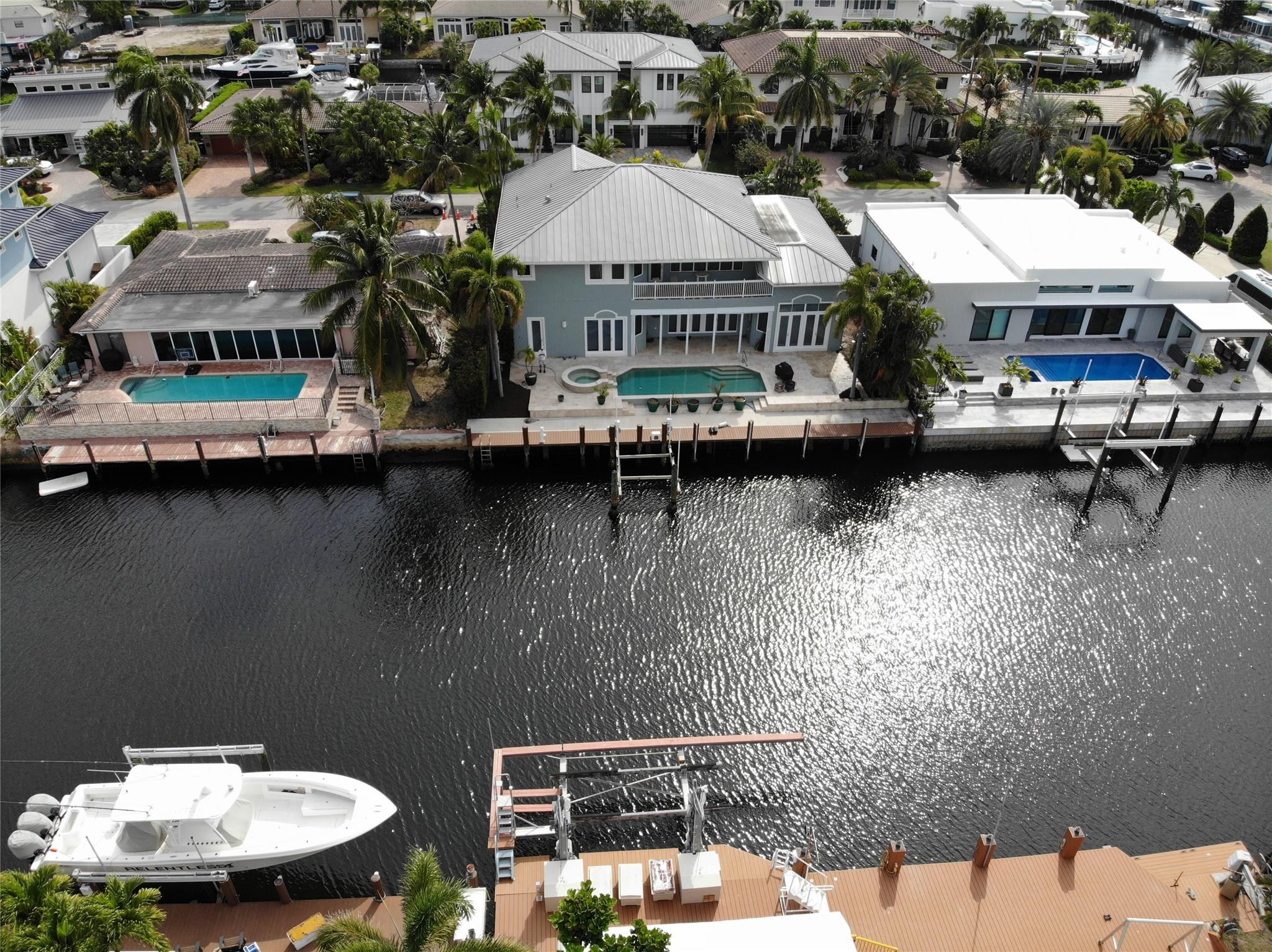 3731 Northeast 25th Avenue Lighthouse Point, FL 33064 - Photo 4 of 53 Photo 4