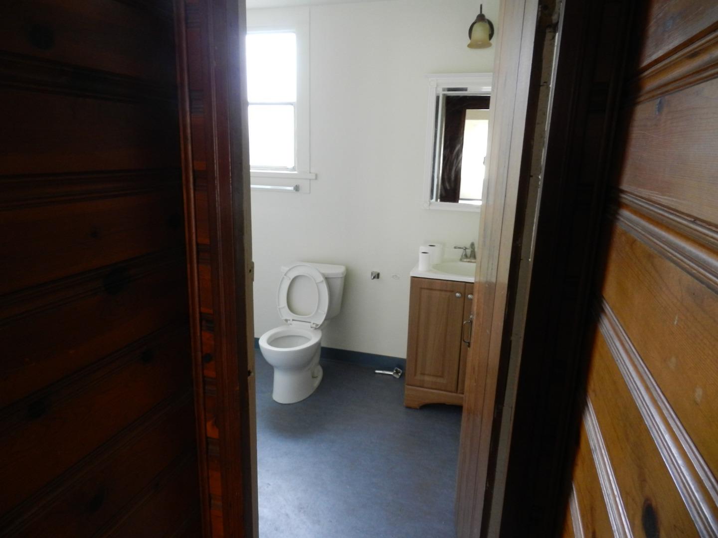 50 Katherine Avenue Salinas, CA 93901 - Photo 20 of 30 a bathroom with a toilet