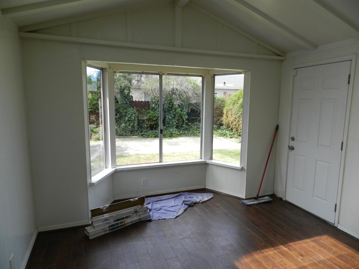 50 Katherine Avenue Salinas, CA 93901 - Photo 7 of 30 a room with window