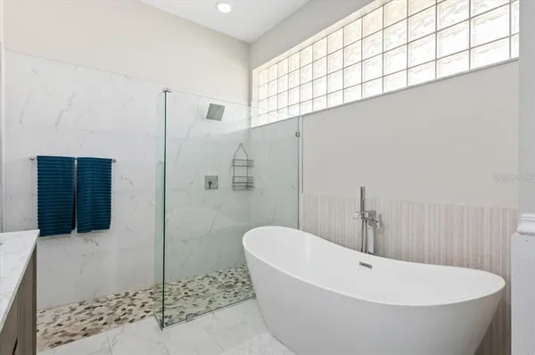 $569,000 | 700 Silk Oak Drive, Venice, FL 34293