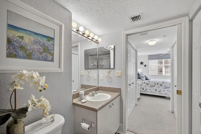 $4,250 | 1801 North Flagler Drive, Unit 735, West Palm Beach, FL 33407