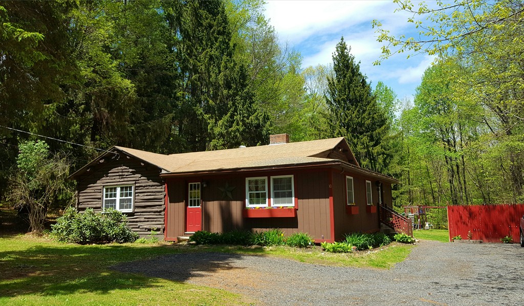 10 Lake Mattawa Road Orange, MA 01364 - Photo 1 of 29 Gallery Image 1