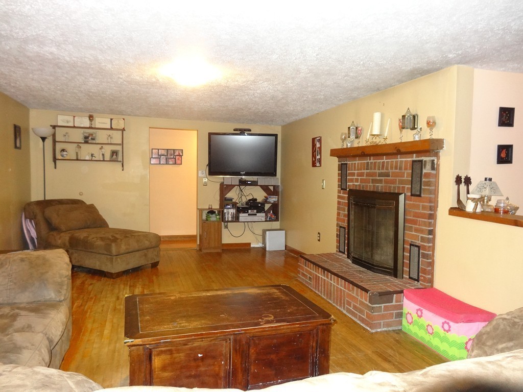 10 Lake Mattawa Road Orange, MA 01364 - Photo 2 of 29 Gallery Image 2