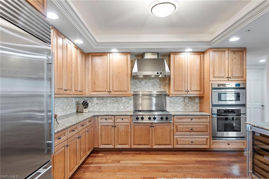 285 Grande Way, Unit 404 Naples, FL 34110 - Photo 13 of 38