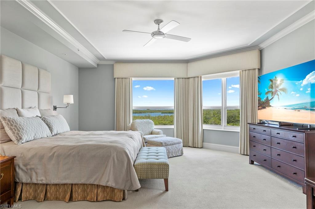 285 Grande Way, Unit 404 Naples, FL 34110 - Photo 3 of 38