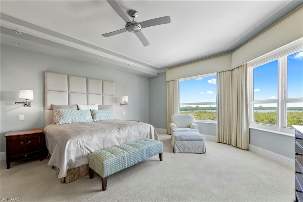 285 Grande Way, Unit 404 Naples, FL 34110 - Photo 4 of 38