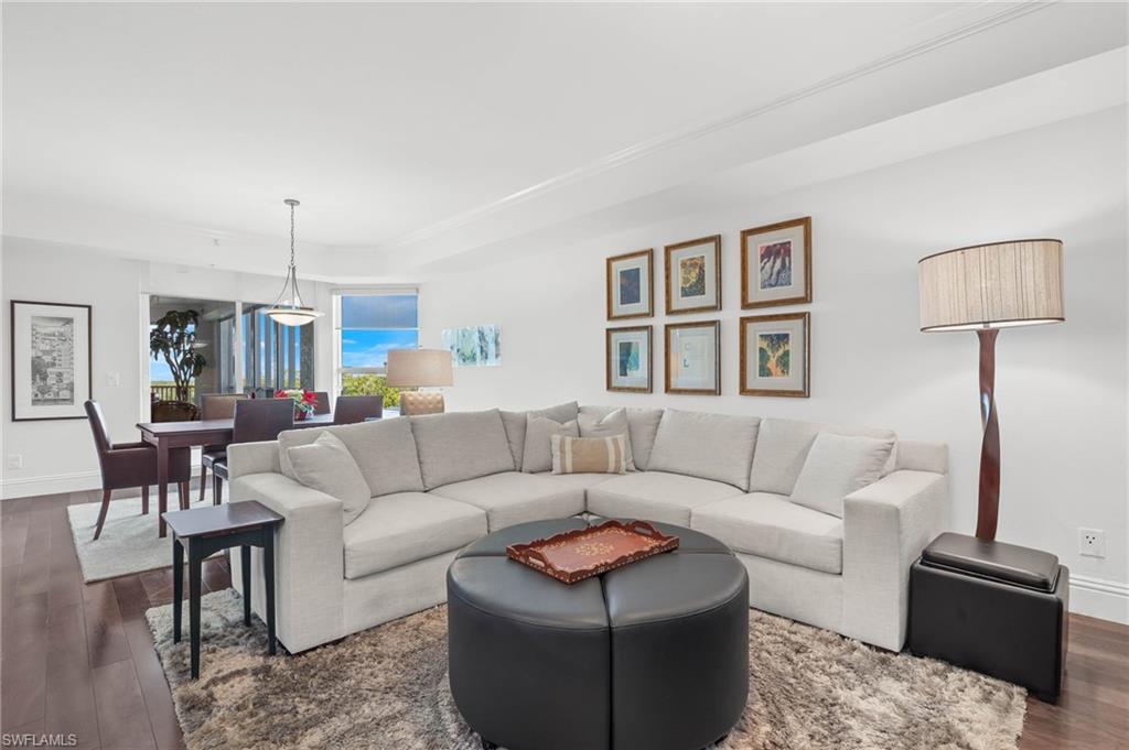 285 Grande Way, Unit 404 Naples, FL 34110 - Photo 7 of 38