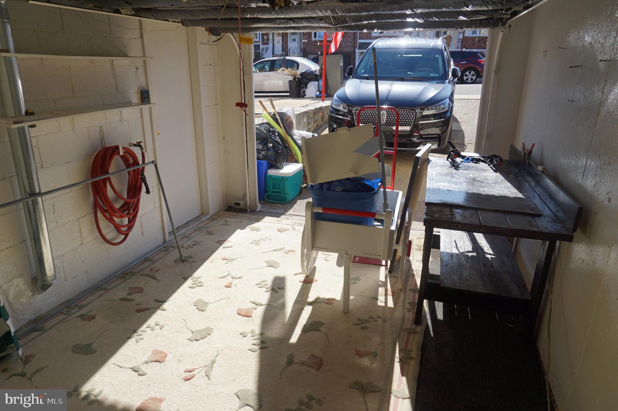 3311 Ancona Road Philadelphia, PA 19154 - Photo 25 of 32 Garage