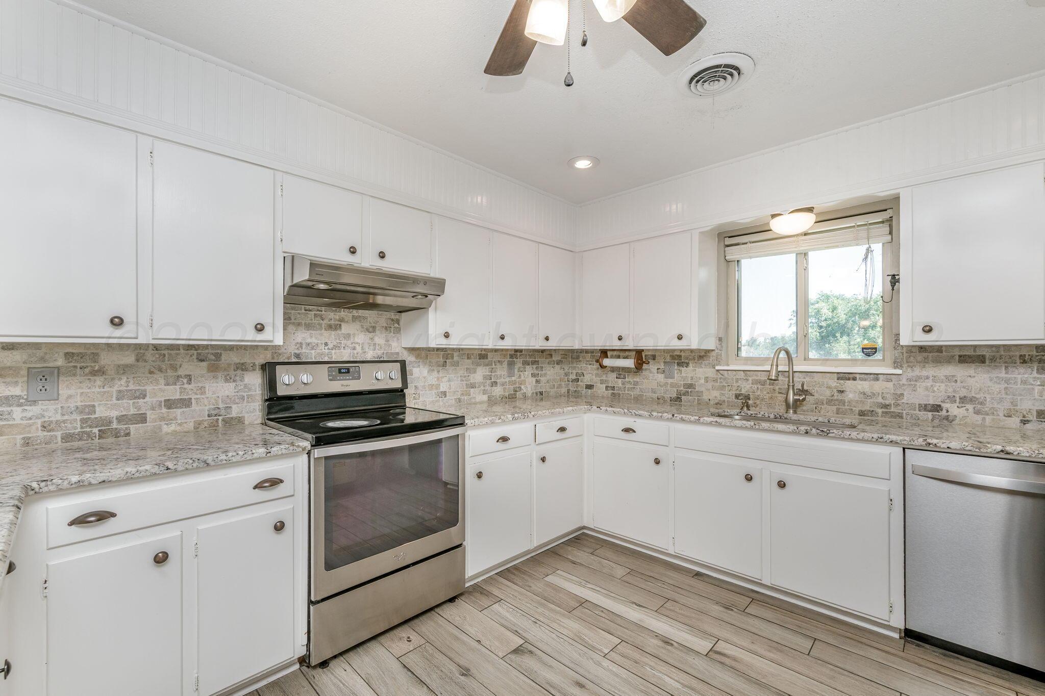 414 Ramada Trail Amarillo, TX 79108 - Photo 6 of 19 Kitchen 2