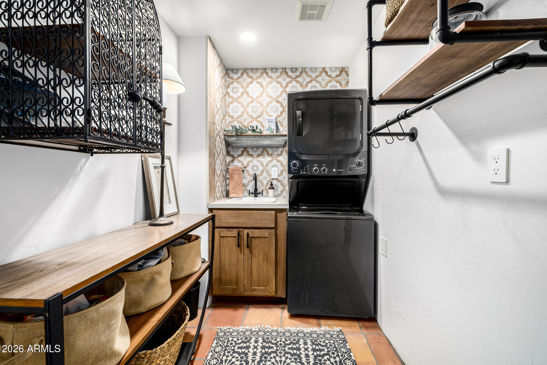 10801 East Happy Valley Road, Unit 24 Scottsdale, AZ 85255 - Photo 25 of 35 HappyValley-25