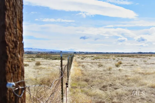 $900,000 | Tba Tba Tba Mountain, Mountain Home, ID 83647