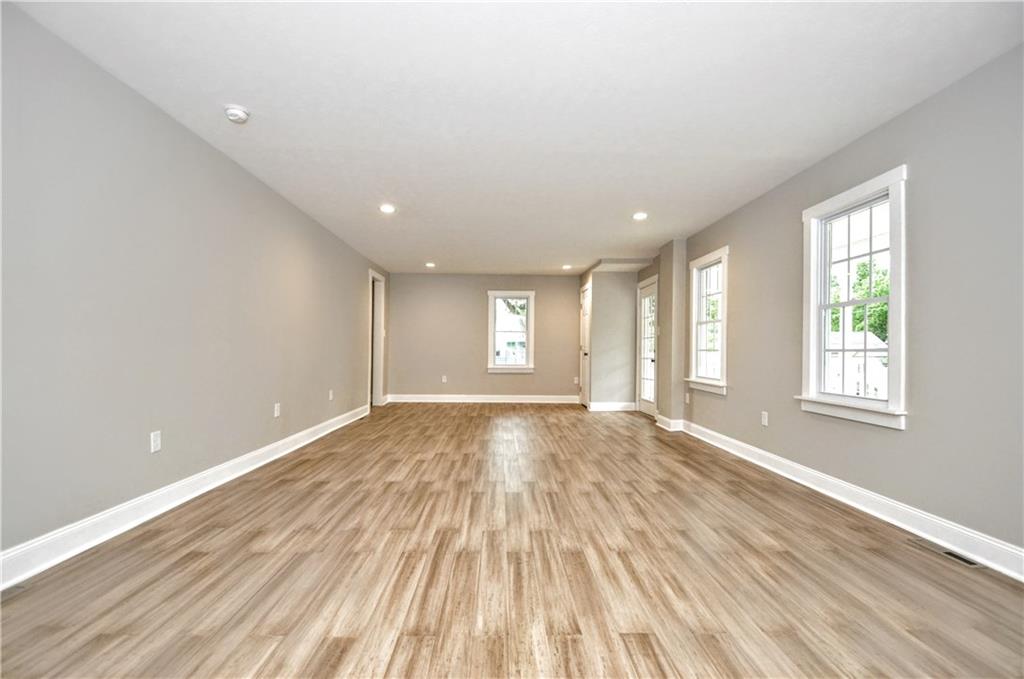 210 Johnston Road Bentleyville, PA 15314 - Photo 3 of 25