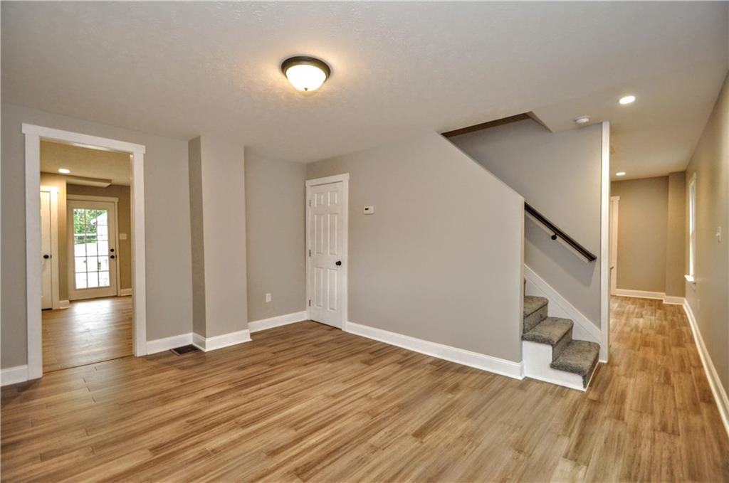 210 Johnston Road Bentleyville, PA 15314 - Photo 6 of 25