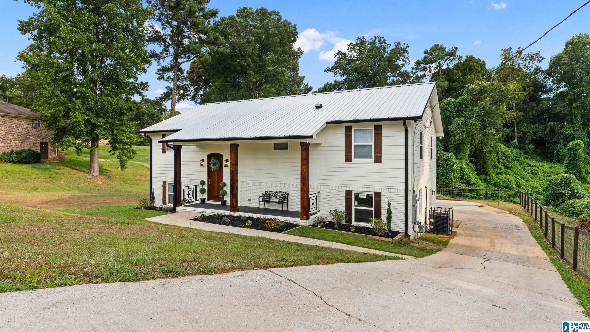 405 4th Street Pleasant Grove, AL 35127 - Photo 3 of 65