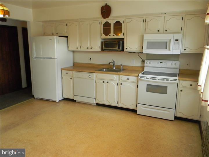 655 Hopewell Road Downingtown, PA 19335 - Photo 14 of 18 Gallery Image 14