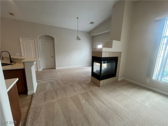 $1,550 | 1089 Elation Lane, Unit 1, Henderson, NV 89002