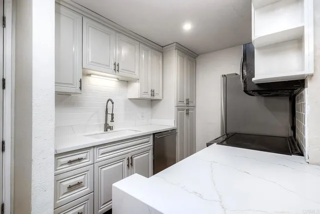 $629,000 | 6406 Friars Road, San Diego, CA 92108