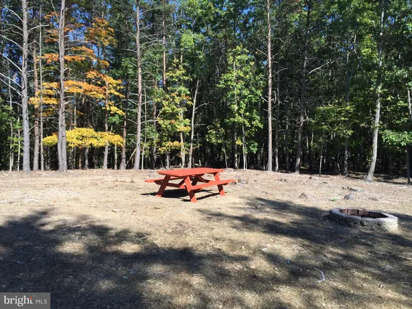 $198,000 | 253 Silver Fox Lane, Romney, WV 26757