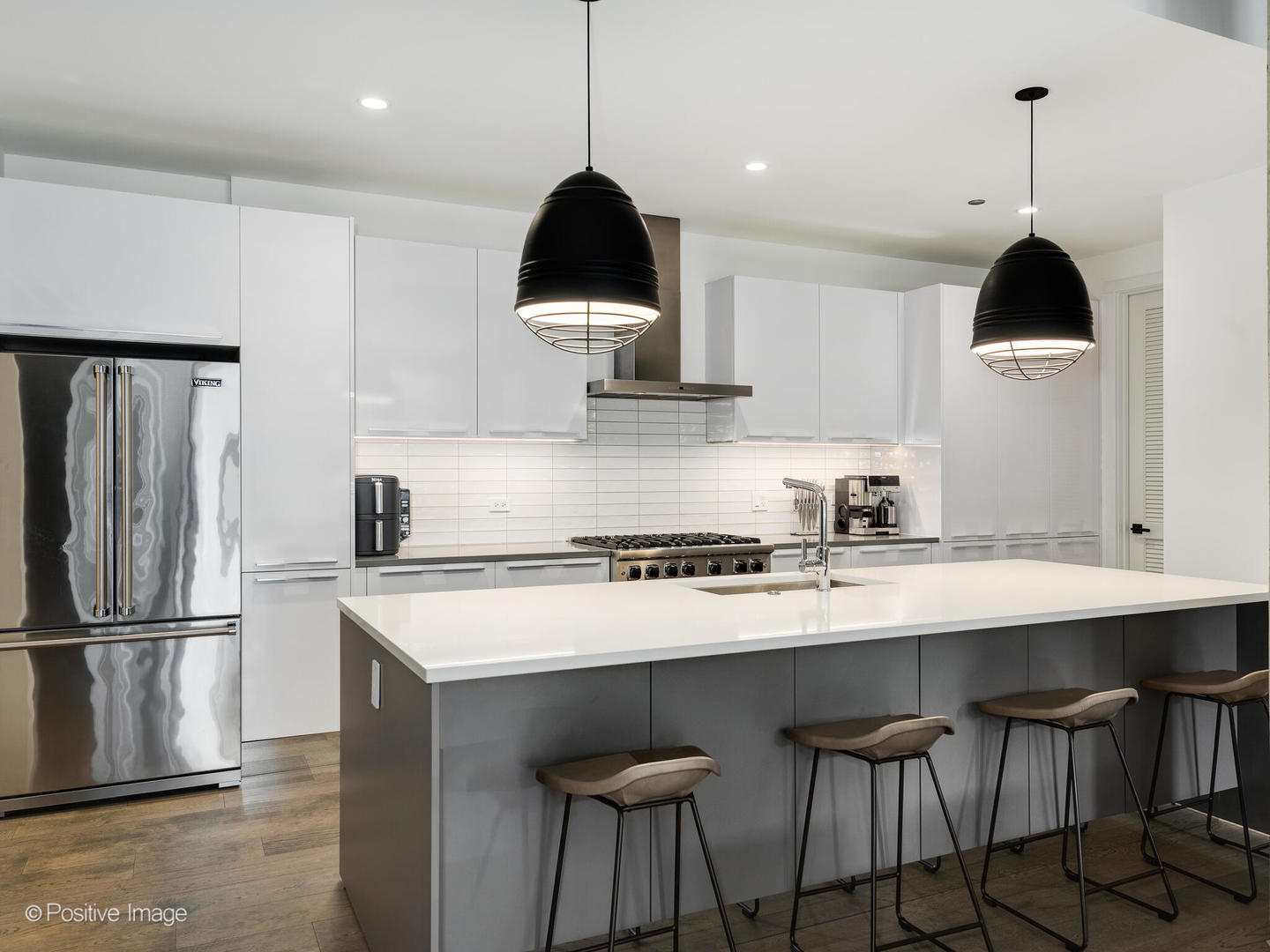 111 South Peoria Street, Unit 706 Chicago, IL 60607 - Photo 12 of 24
