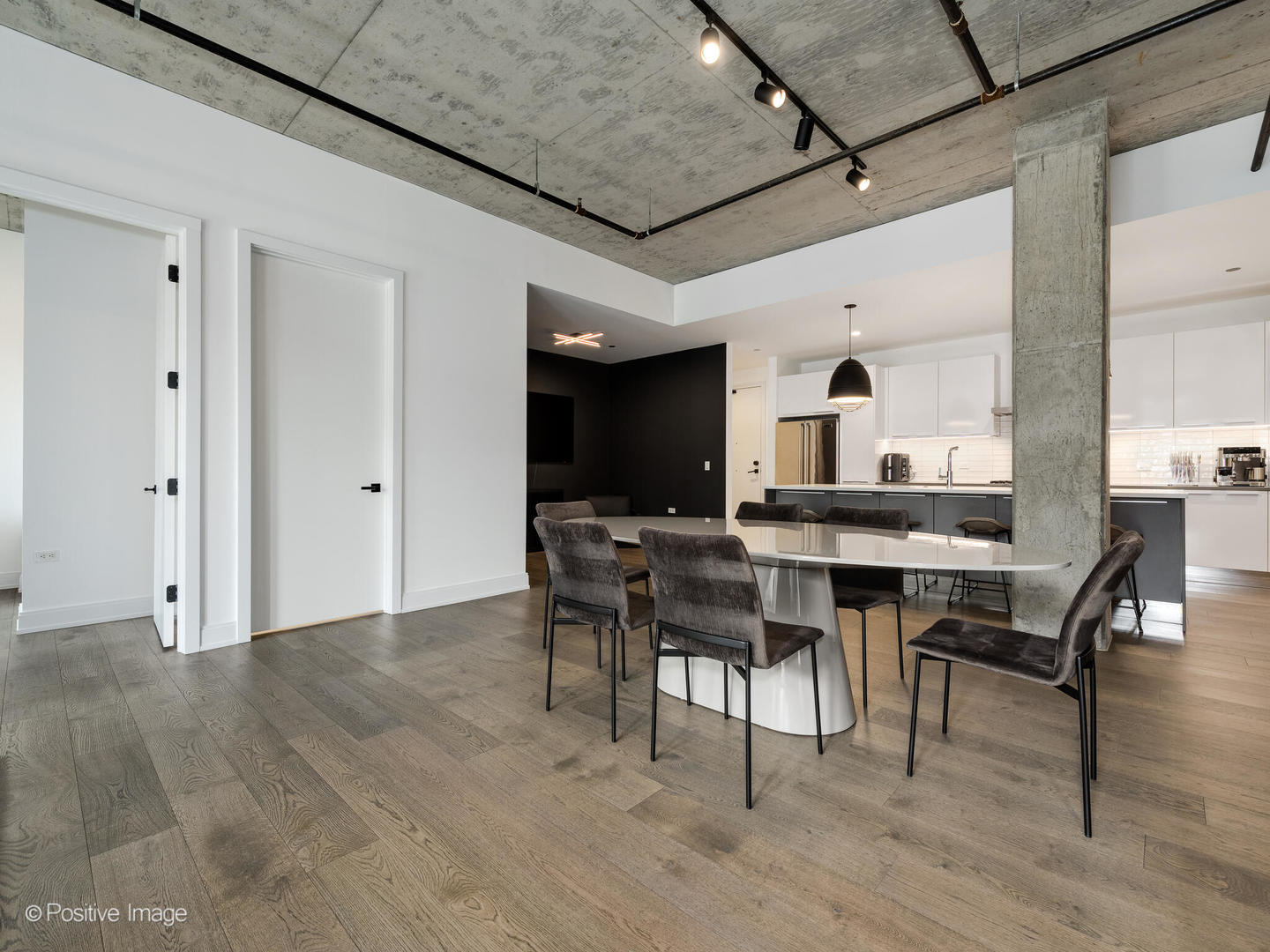 111 South Peoria Street, Unit 706 Chicago, IL 60607 - Photo 7 of 24