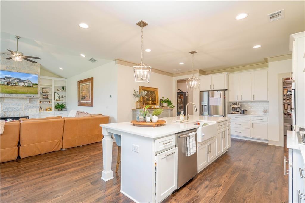 5430 Crow Road Cumming, GA 30041 - Photo 3 of 29 Gallery Image 3